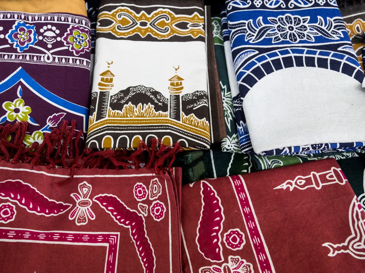 Indigo noué, motif cercles — coloris blanc cassé