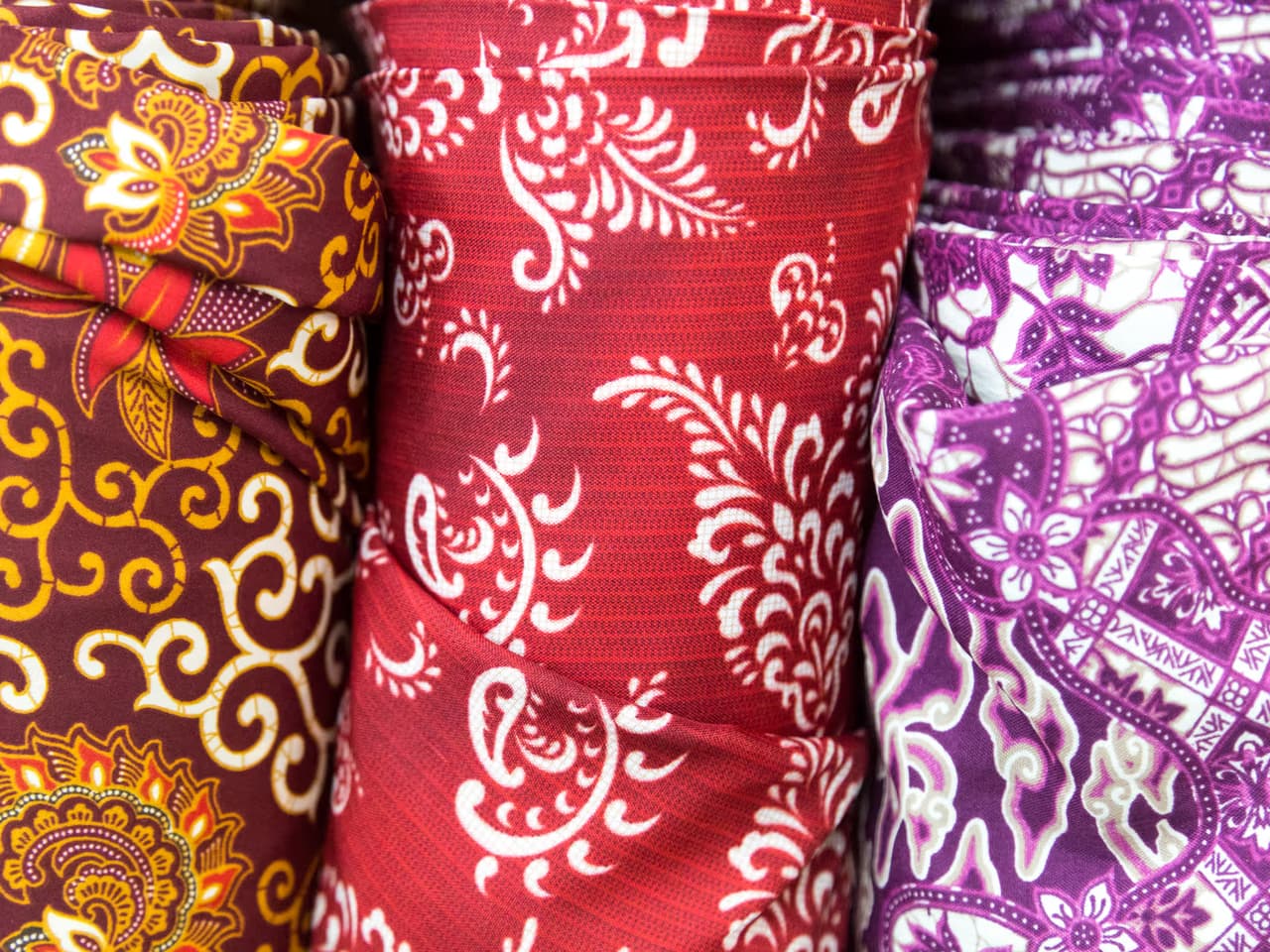 Monogramme brodé main — coloris indigo profond